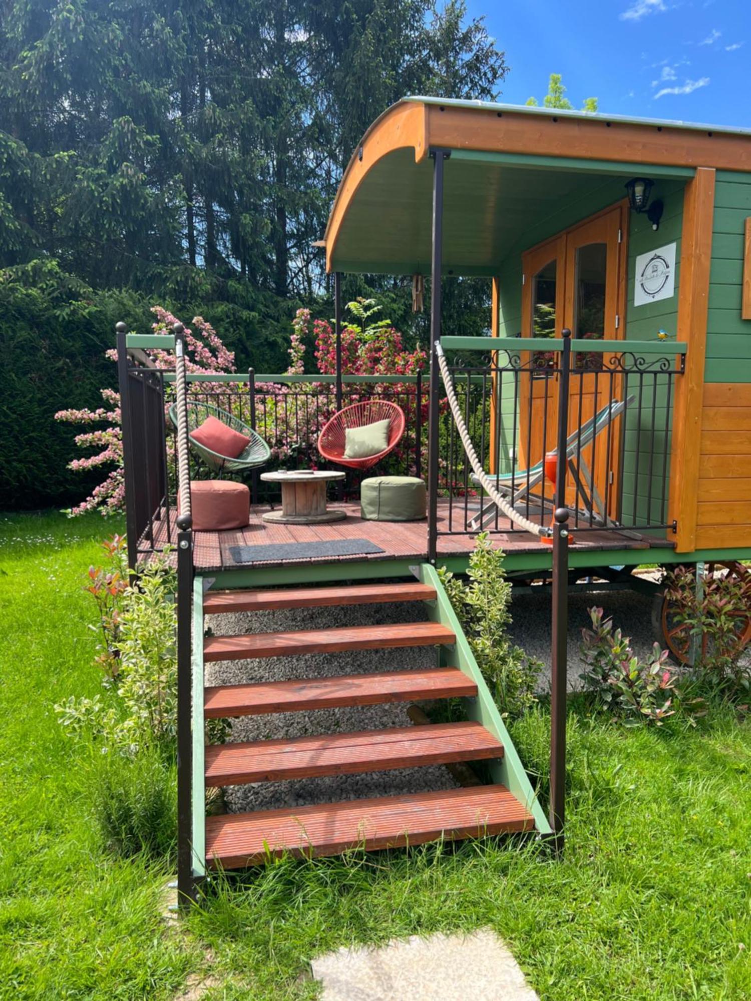 La Roulotte Deluxe De Malpas Bed and Breakfast Quingey Buitenkant foto