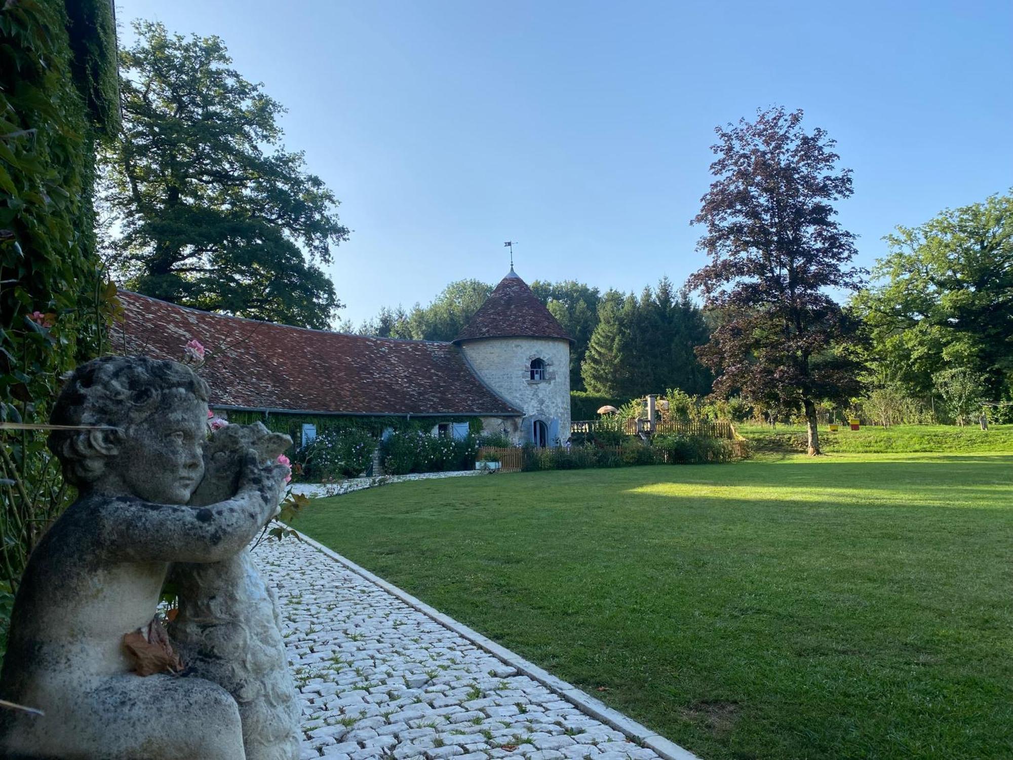 La Roulotte Deluxe De Malpas Bed and Breakfast Quingey Buitenkant foto