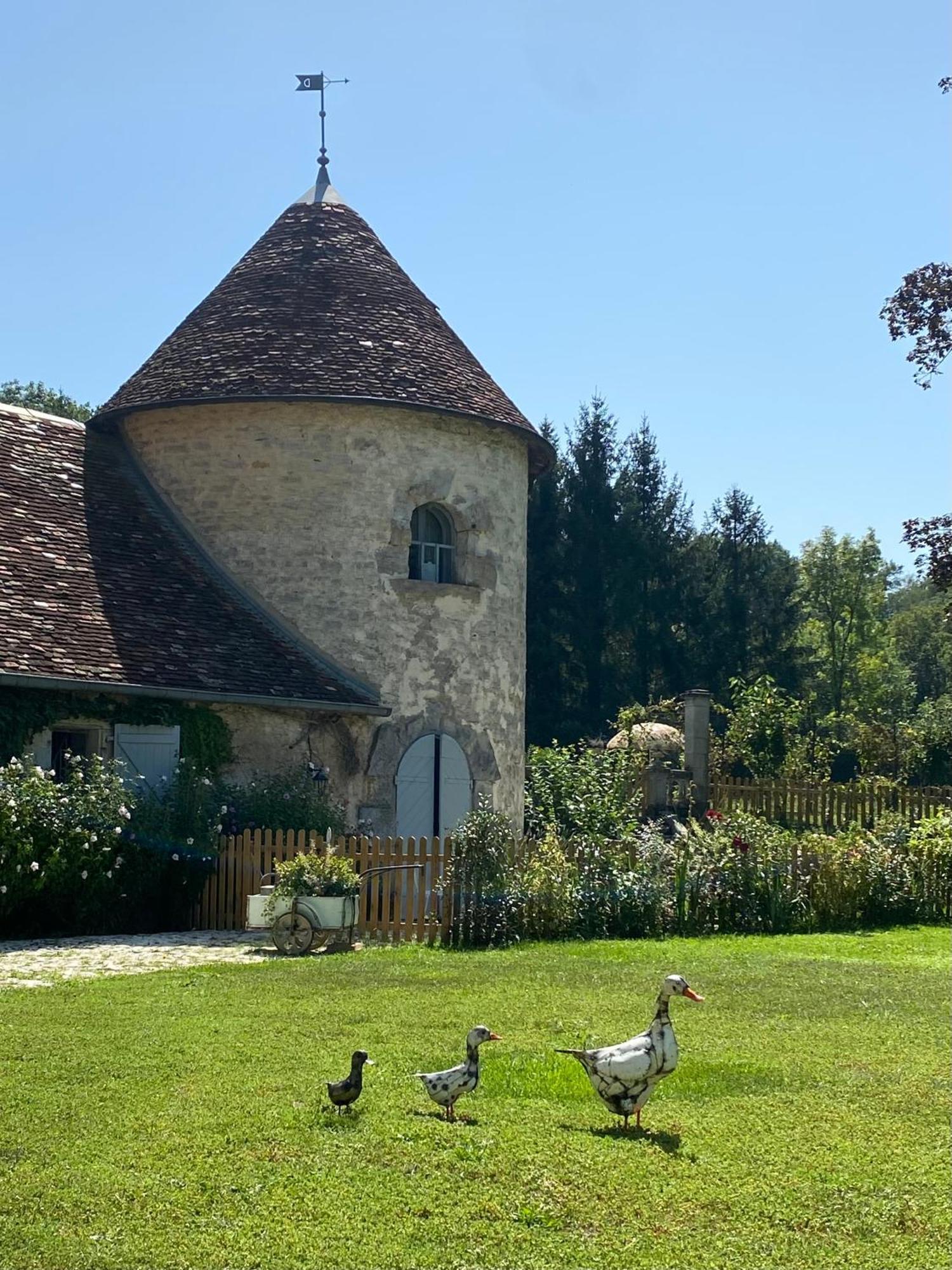 La Roulotte Deluxe De Malpas Bed and Breakfast Quingey Buitenkant foto