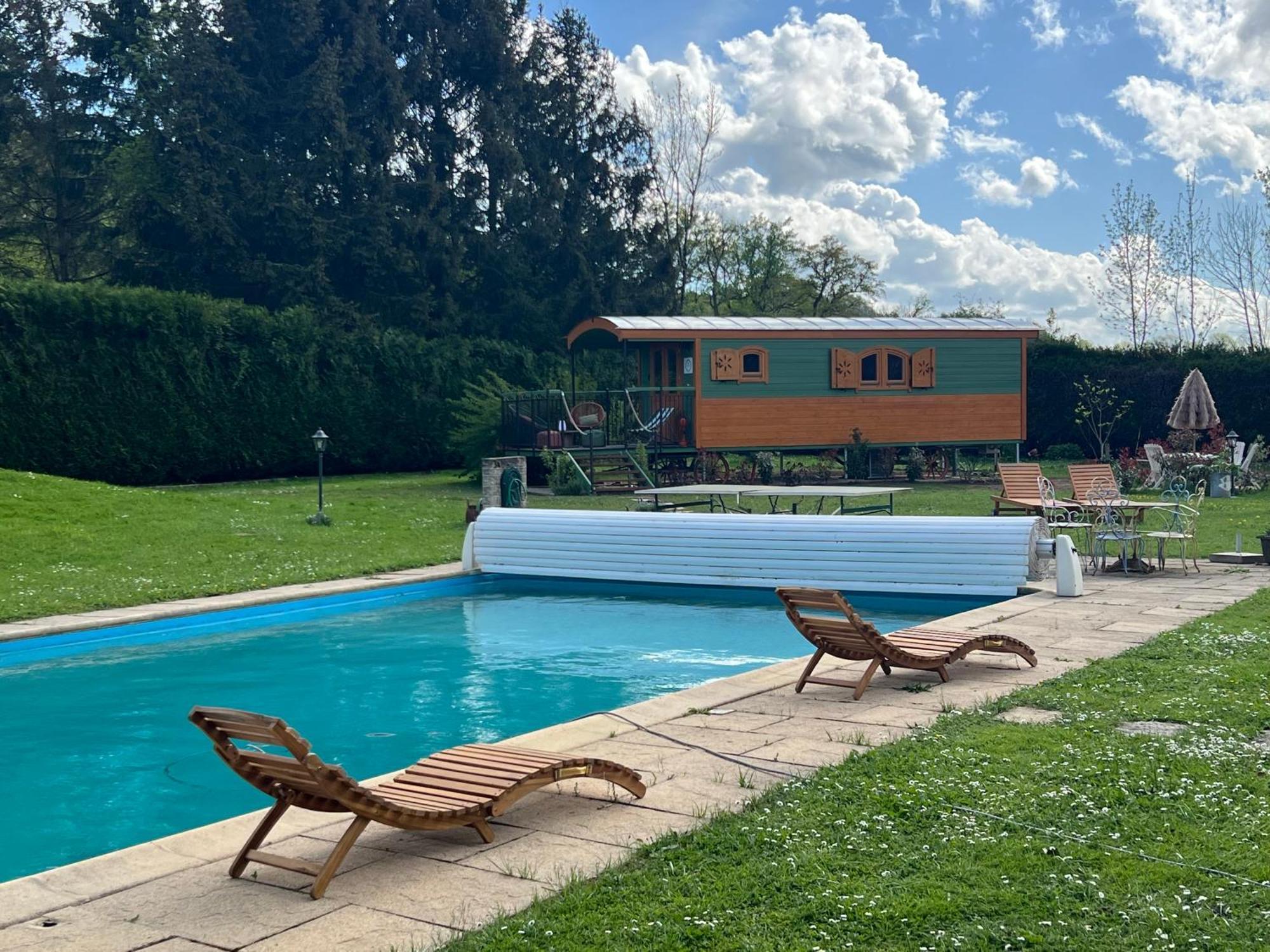 La Roulotte Deluxe De Malpas Bed and Breakfast Quingey Buitenkant foto